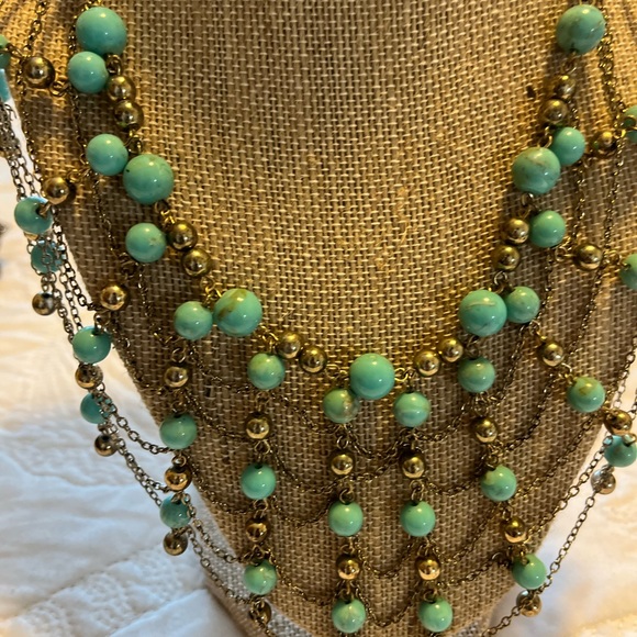 Green lime beads necklace - Picture 2 of 3